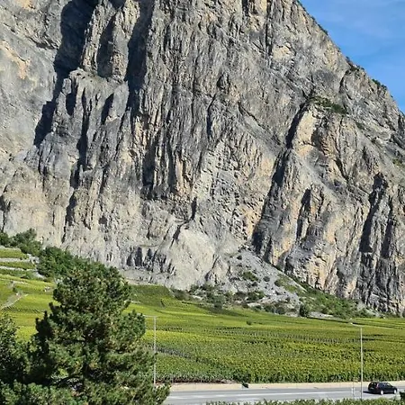 Tout Confort Valais Centrale 6 A10 Personnes Villa *